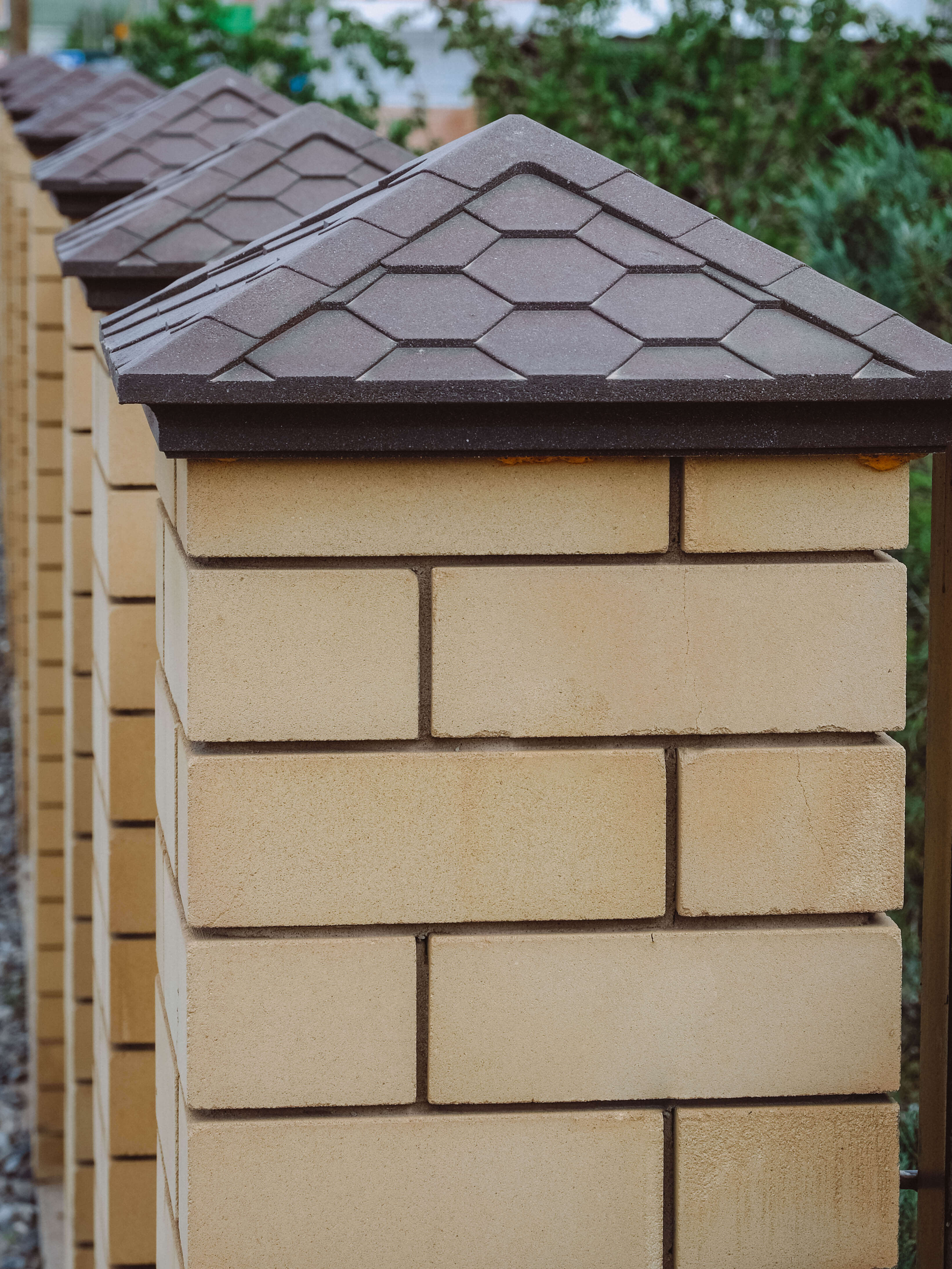 Колпак Zking Эверест Коричневый на столб 1.5х1.5 кирпича (390х390мм) в Чите фото